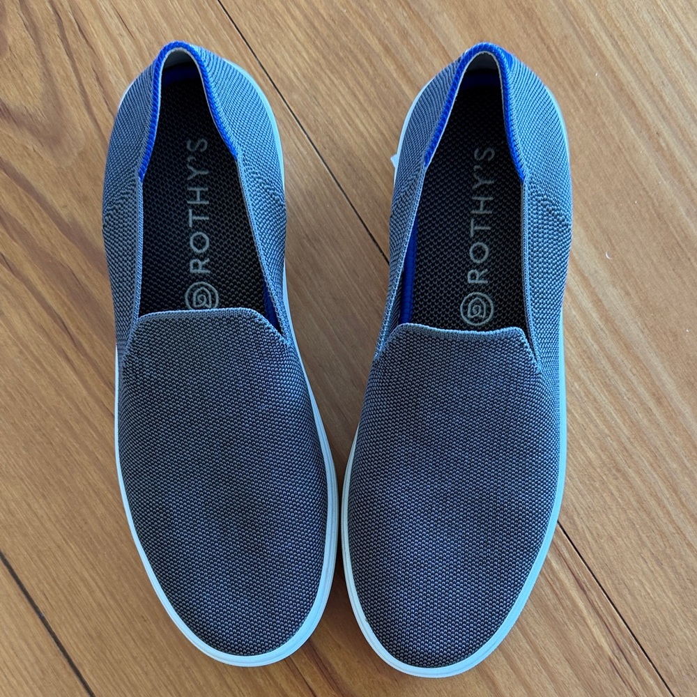 Rothy's Original Slip-On Knit sneakers Gray Slate with Blue Trim